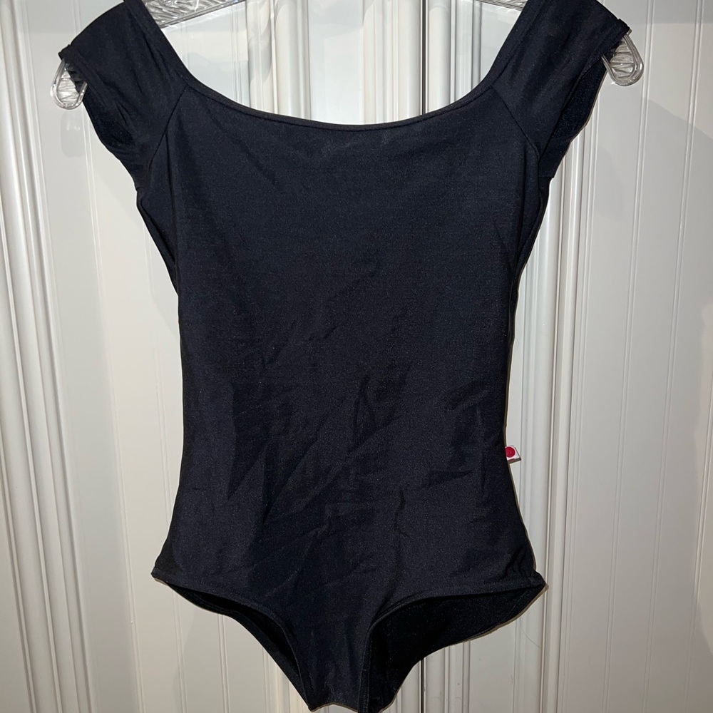 Black Yumiko Wendy size small